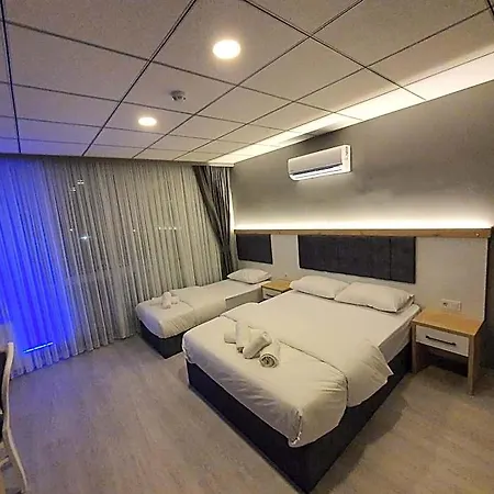 Oeztuerks 4* Isztambul