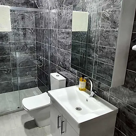 Oeztuerks Hotel apartamentowy 4*